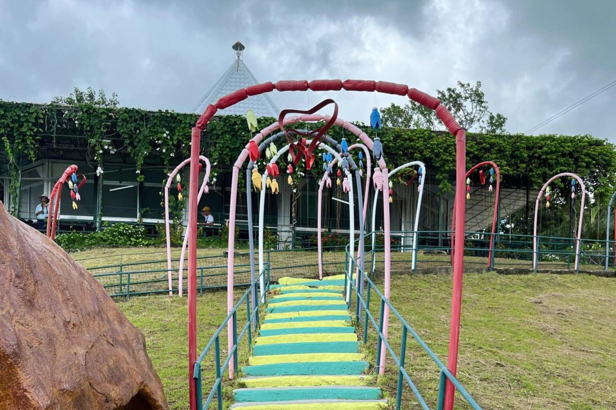 Garin Farm Pilgrimage Resort Powered By Cocotel San Joaquin Luaran gambar